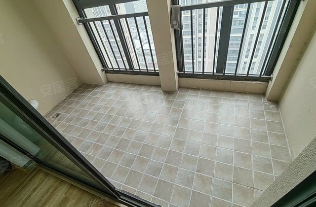 万达悦府C区2室2厅95.7㎡85万二手房图片