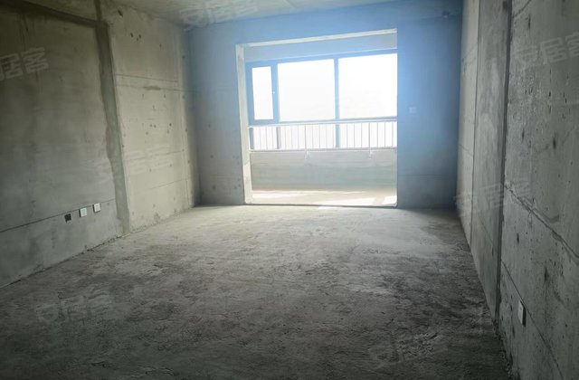 万盛银时代南区3室2厅141㎡83万二手房图片