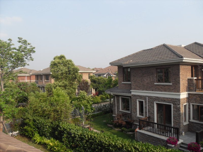 保利十二橡树庄园