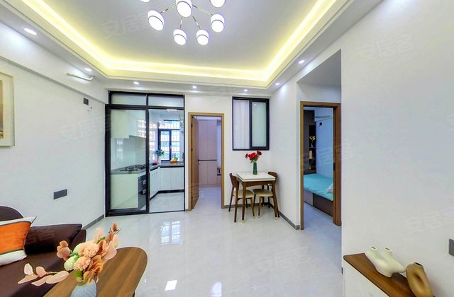 东华南路小区3室1厅65㎡229万二手房图片