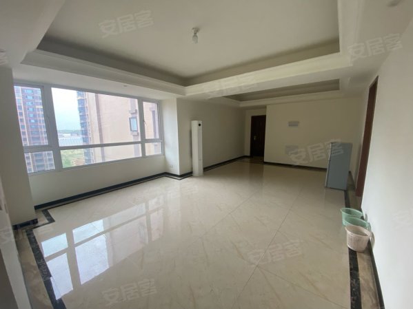 滨湖城 3室2厅2卫