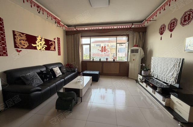 欣和小区3室2厅131㎡68万二手房图片