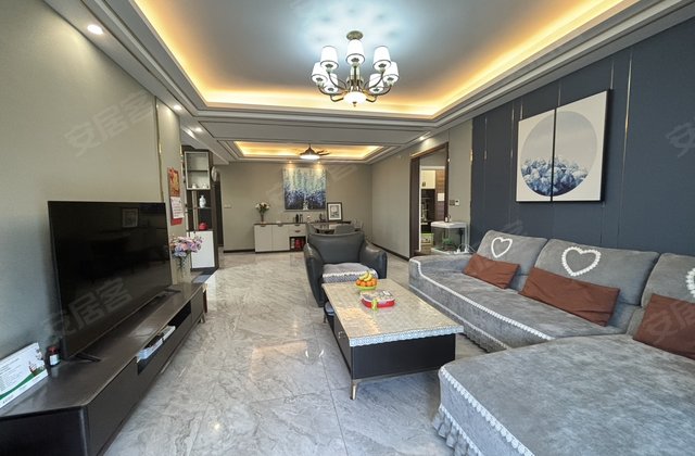 嘉泰银河湾4室2厅138㎡96.8万二手房图片