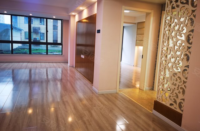 恒通国际2室2厅80㎡78万二手房图片