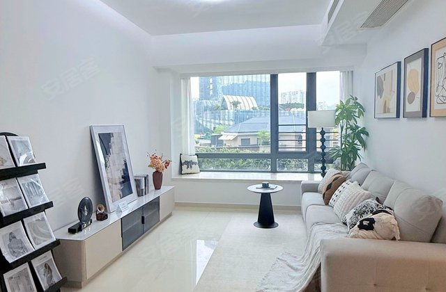 拱北 带电梯 近医院 停车方便 满五唯一 交通便捷 大两居