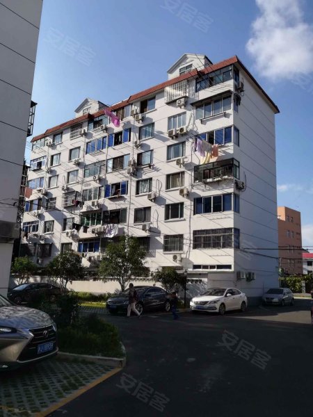 金高路220弄小区 