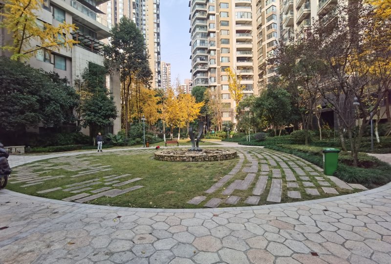 麓山国际半月湾