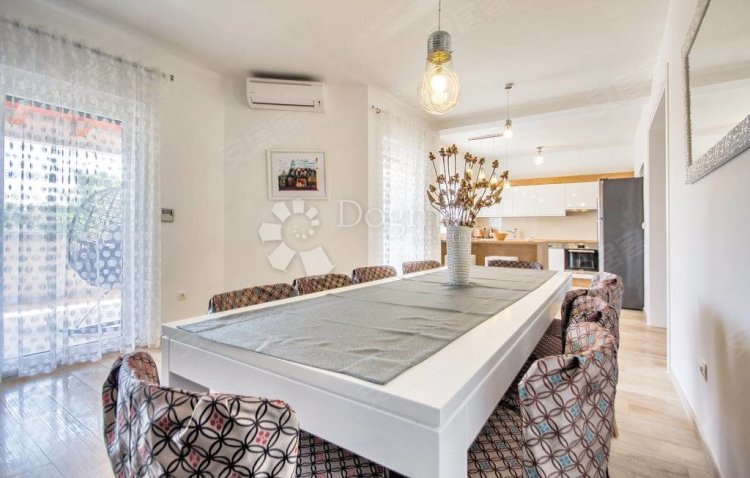 克罗地亚约¥643万CroatiaPulaHouse出售二手房公寓图片