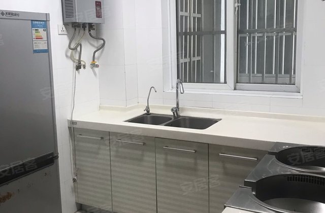 润地广场3室1厅91㎡54万二手房图片