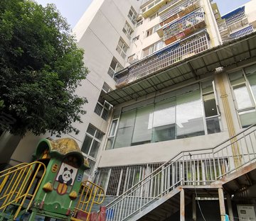 红月亮小区