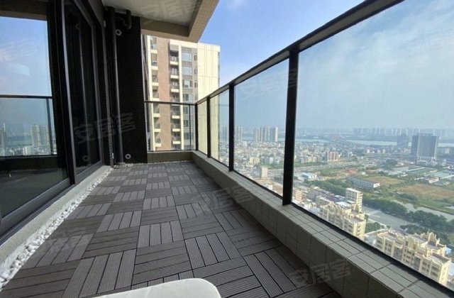 中洲华昕府4室2厅177.2㎡300万二手房图片