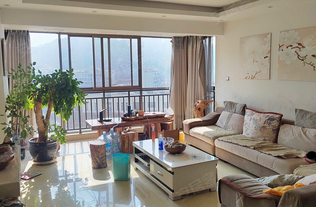 华城盛景宁秀苑3室2厅125.7㎡59.6万二手房图片