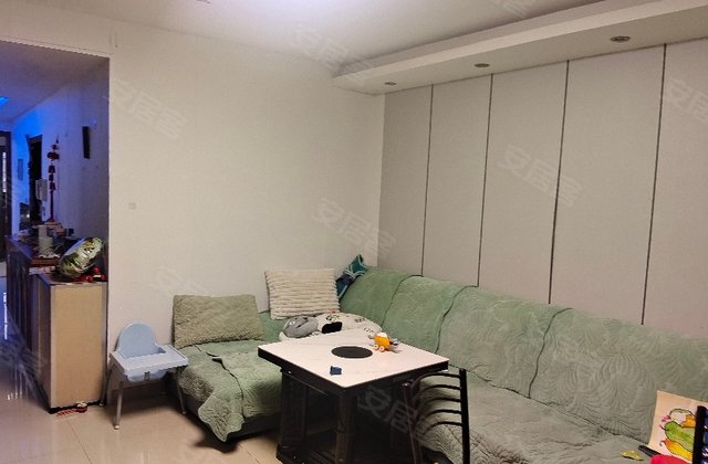 九铃华府3室2厅137㎡120万二手房图片