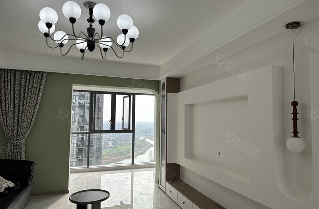 御龙湾3室2厅126㎡30万二手房图片