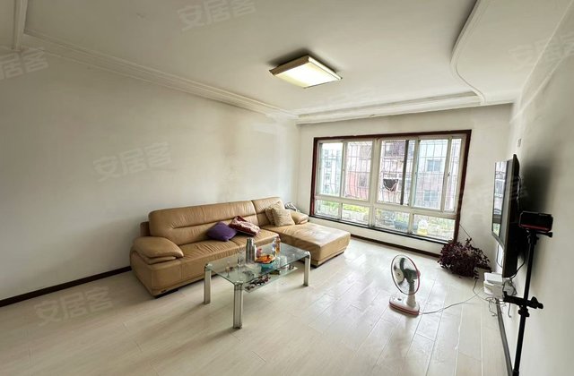 鞍钢人家小区3室2厅113㎡19.8万二手房图片