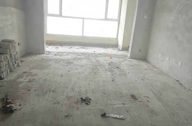 中亚福源(二期)3室2厅141㎡100万二手房图片