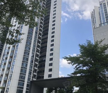 满京华云著雅庭