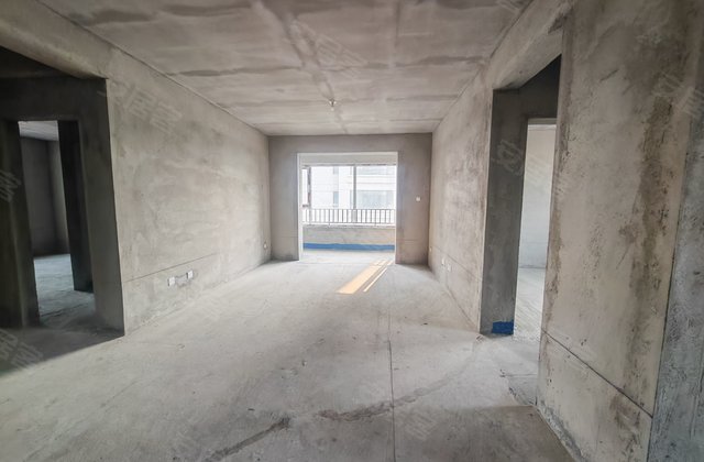 君汇四季城3室2厅121.4㎡75万二手房图片