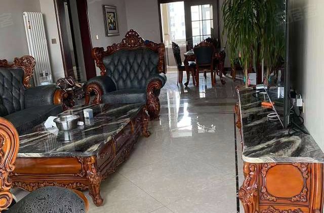 大源枫香小镇凤庭园3室2厅136㎡142万二手房图片