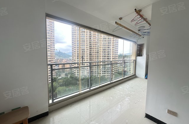 盛世黔城3室2厅125.02㎡43.1万二手房图片