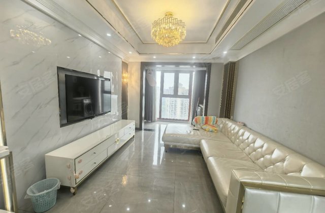 美鑫锦绣华庭(东区)3室2厅100㎡48万二手房图片