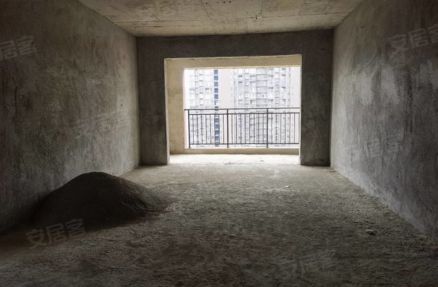 涟水华府4室2厅140.4㎡55.8万二手房图片