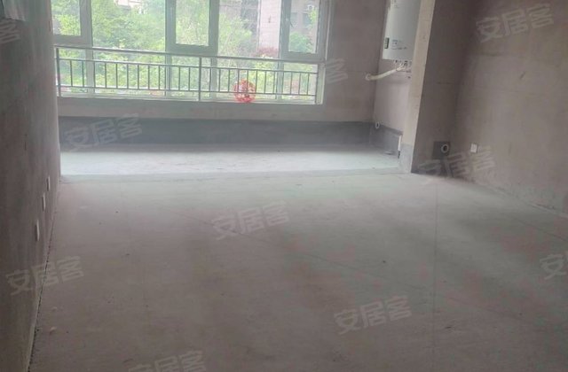 房源君悦华府4室2厅137㎡95万二手房图片