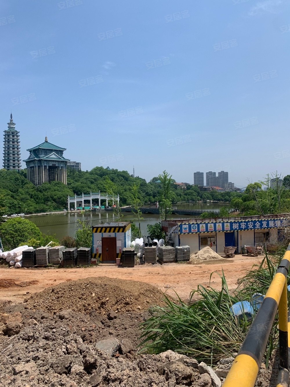 东方和园(东阳)4室3厅3卫207㎡北540万