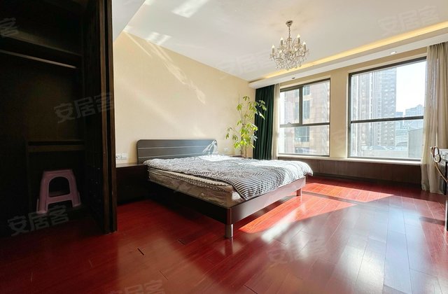 中骏世界城1室0厅57㎡210万二手房图片