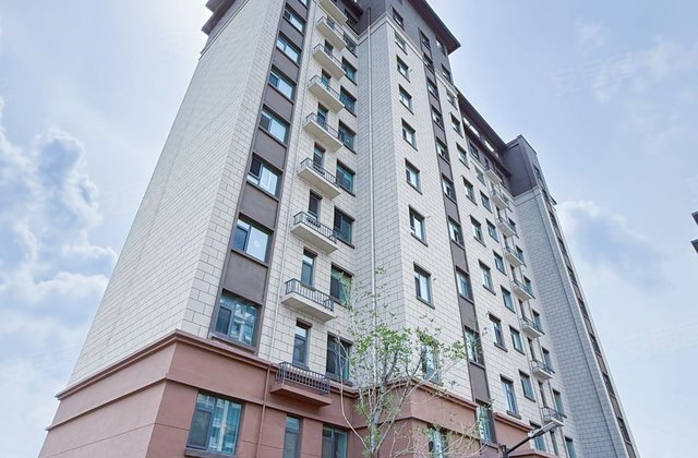 芳邻学府3室1厅95.7㎡33万二手房图片