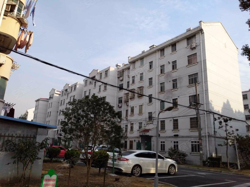 思凡花苑三街坊 