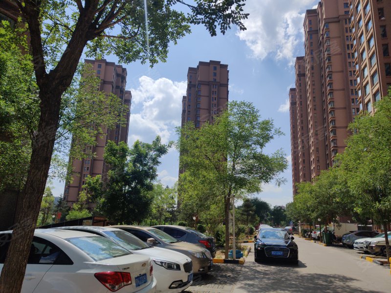 金鹰翠湖天地望湖居