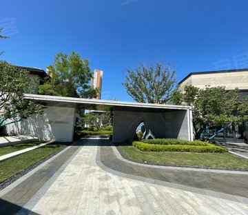 威海雅居乐冠军体育小镇(别墅)