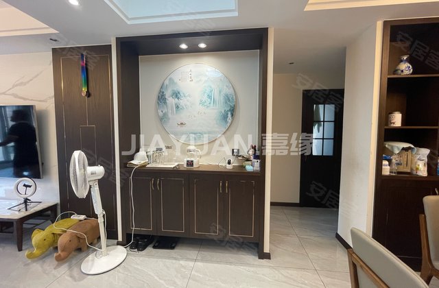 中梁东阳府4室2厅131.06㎡175万二手房图片