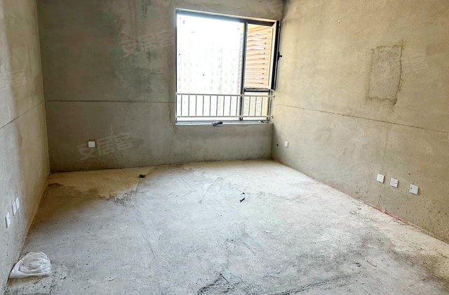 中环名邸3室2厅124㎡92万二手房图片