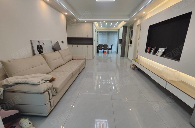 邦泰国宾府3室2厅115㎡89万二手房图片