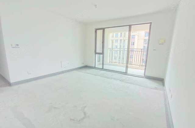 中南熙悦4室2厅162.98㎡130万二手房图片