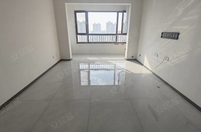 天雨紫云府3室2厅105㎡71.6万二手房图片