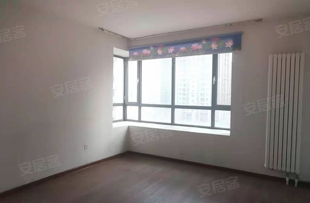 集通佳苑3室2厅147.49㎡88万二手房图片