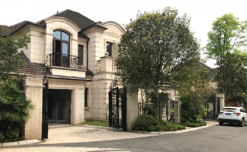 融创尊爵堡(二期),金福路2号-重庆融创尊爵堡(二期)二手房,租房,房价