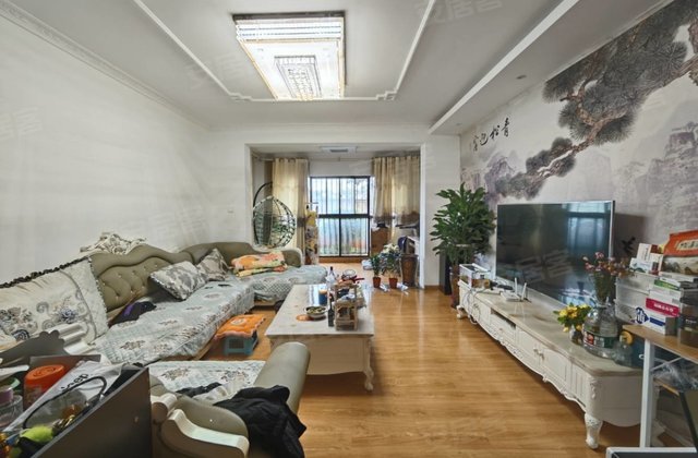 奥新三期3室2厅132㎡64万二手房图片