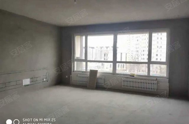 悦泽苑小区3室2厅160.82㎡184万二手房图片