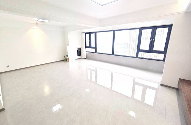 世纪瑞庭三期3室2厅137㎡83万二手房图片