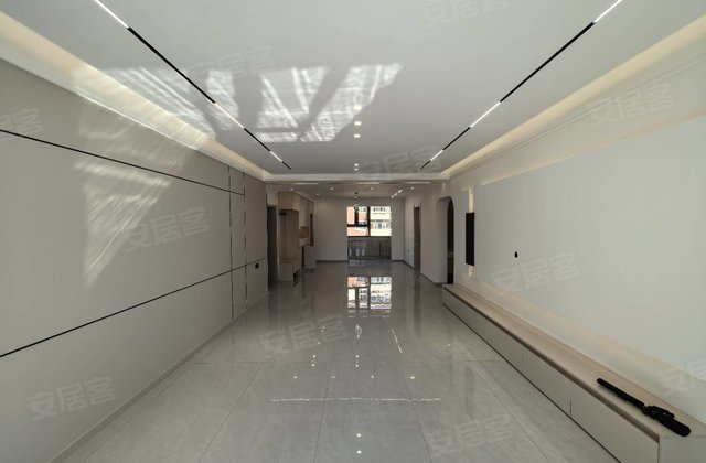 中亚和平小区2室2厅116㎡55万二手房图片