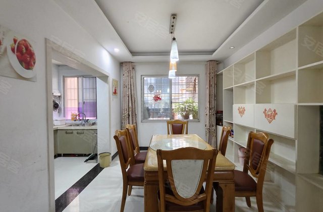 尚东公寓4室2厅172㎡52.8万二手房图片