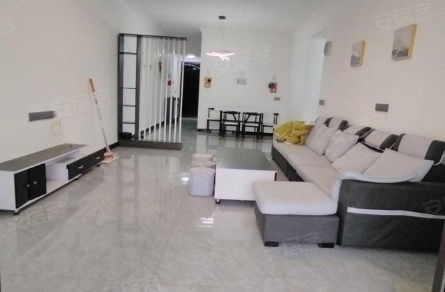 万象维也纳4室2厅110㎡58.8万二手房图片