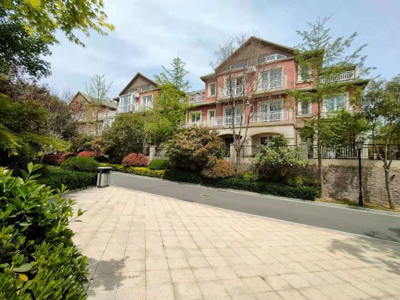 洞林湖新田城(别墅)