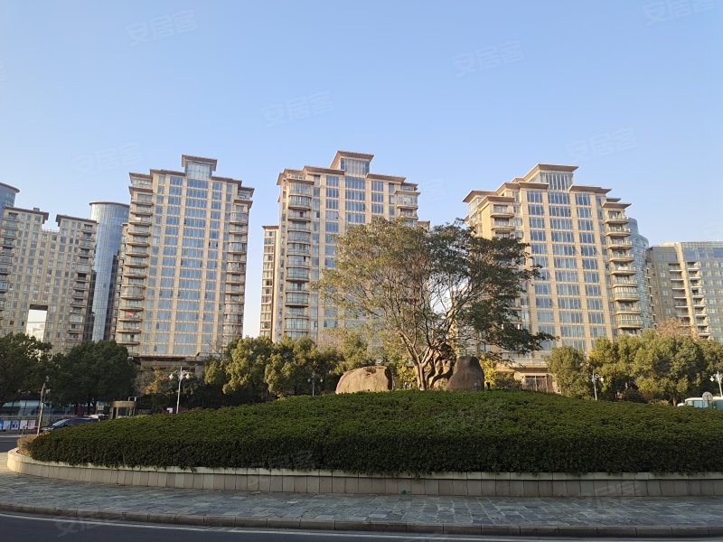 中茵皇冠国际(别墅)