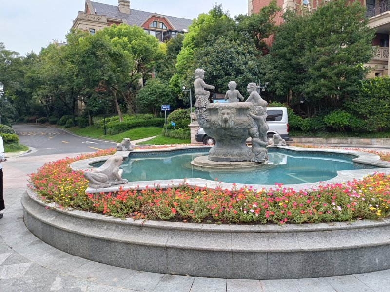 美兰湖花园(公寓住宅) 