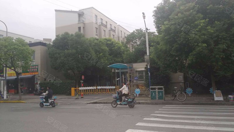 金硕河畔景园(西区) 